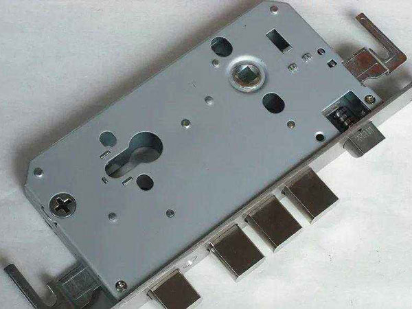 淮阴24小时上门开锁公司